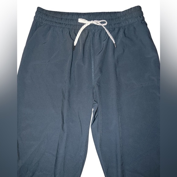 {NWOT Vuori Women’s Jogger Pant Loungewear Track Pant in Smoked Beryl X-Large} - Picture 3 of 9